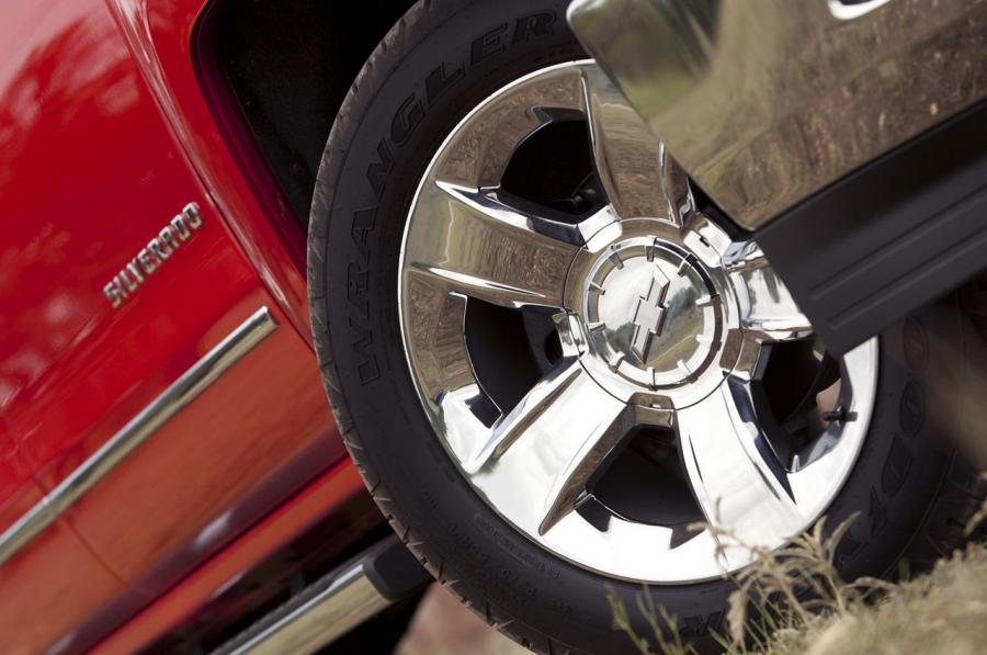  Chevrolet Silverado 2014 года  (фото 93 из 104)